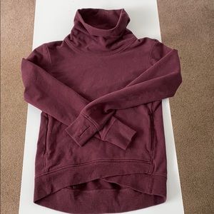 Lululemon sweatshirt